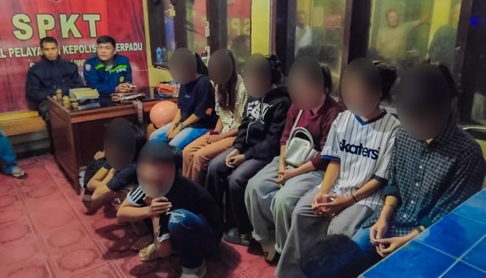 Astaghfirullah, 10 Remaja Ini Pesta Miras di Persibal Luwuk