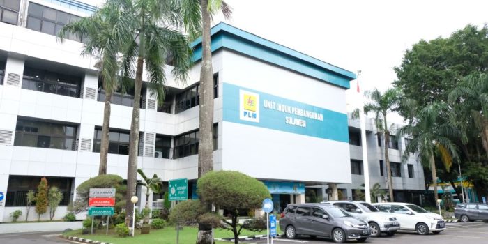 Jamin Kepastian Hukum Pembangunan Listrik, PLN UIP Sulawesi Terima 58 Sertifikat Tanah di Donggala