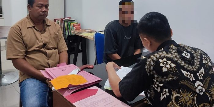 Tersangka Penganiayaan di Balantak Diserahkan Polsek Balantak ke Kejari Banggai
