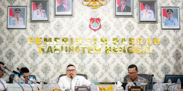 Bupati Banggai Amirudin Bakal Copot Jabatan Dua Camat dan Satu Kadis