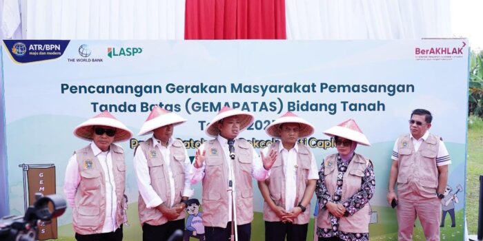 Selain Hindari Konflik, Menteri Nusron Nilai Pemasangan Patok Bisa Tandai Batas Tanah APL dengan Non-APL
