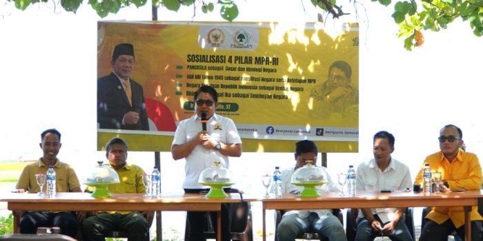 Sapa Warga Pakowa Bunta, Beniyanto Tamoreka Perkuat Edukasi Kebangsaan di Nuhon