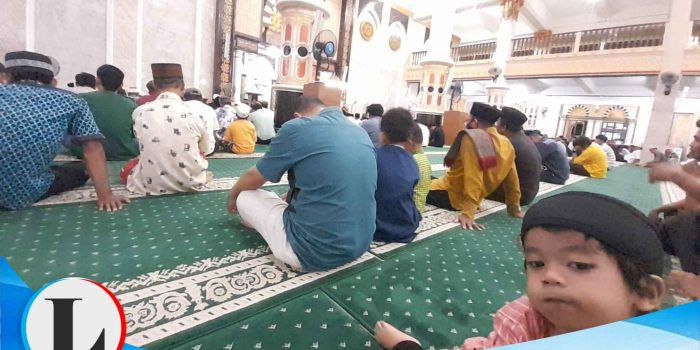 Malam ke-11 Ramadhan di Masjid Agung An-Nuur Luwuk, Jamaah Diajak Perbanyak Tobat, Ustad Lutfi: Rasulullah Saja 100 Kali Sehari, Apalagi Kita