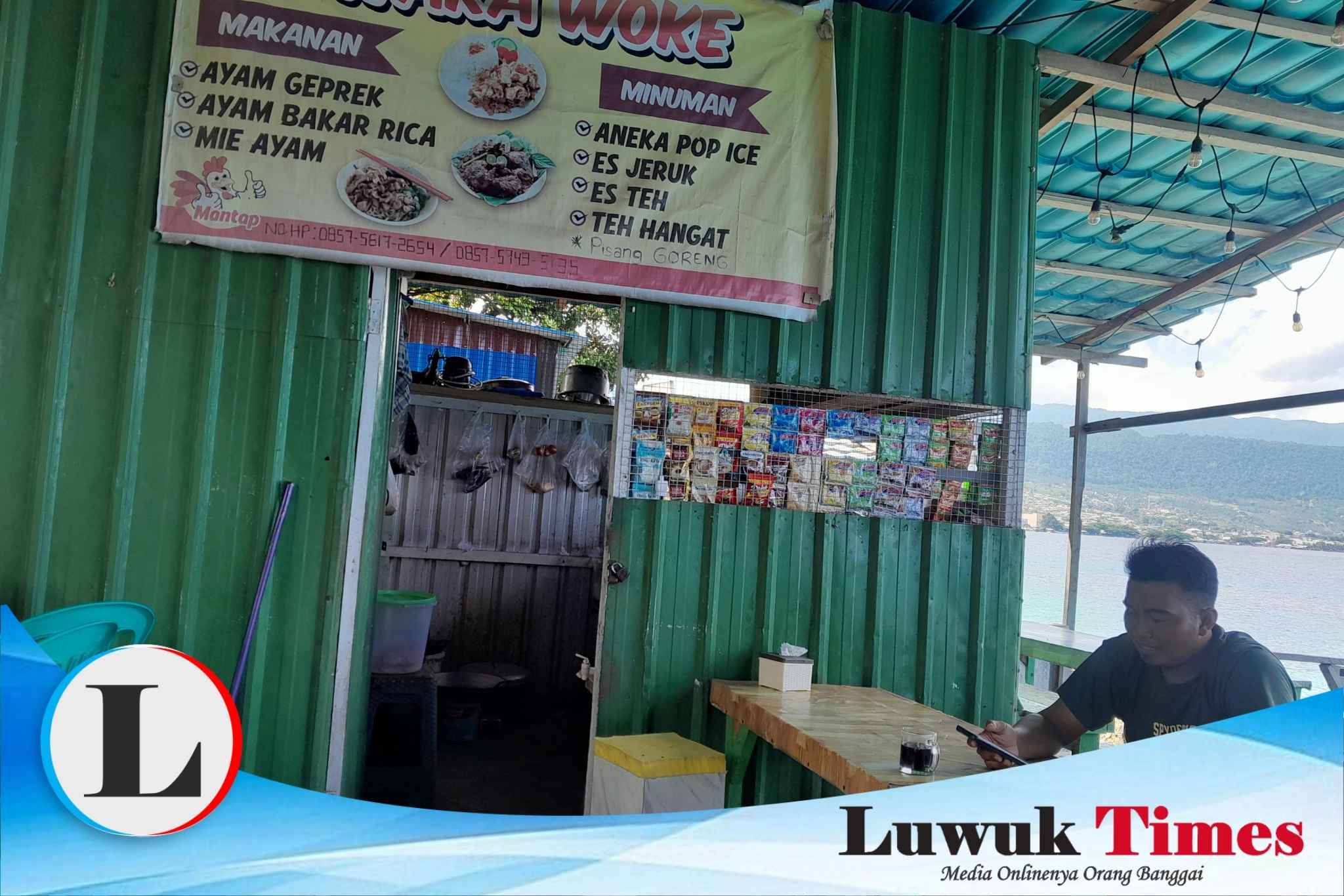 Warung Waka Woke