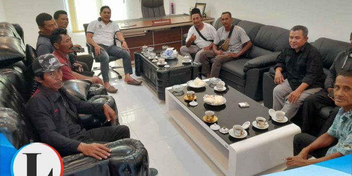 Demi Rakyat, Irwanto Kulap Putar Balik dari Kilongan: Petani dan Nelayan Pagimana–Simpang Raya Sampaikan Aspirasi di DPRD Banggai