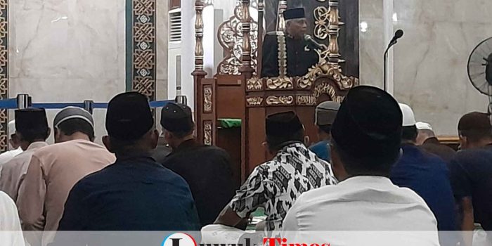 Jumat Terakhir Ramadhan, Abdi Gunawan Makmur Ingatkan Keutamaan Sedekah, Pahalanya Berlipat Ganda