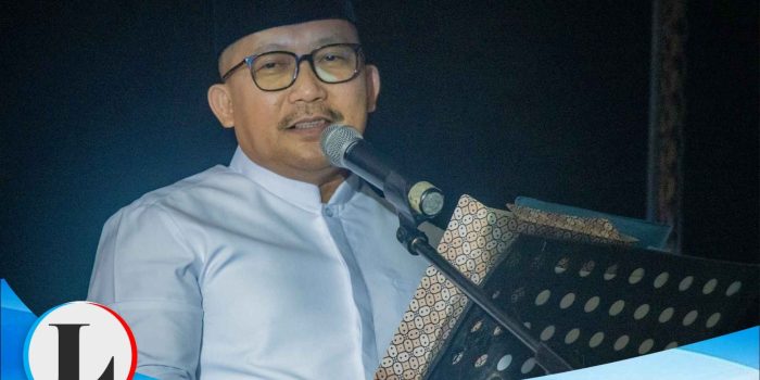 Untuk Pertama Kalinya, Shalat Idul Fitri di Luar Masjid Agung An-Nuur, Bupati Banggai Amirudin Didapuk Jadi Khatib di Lapangan Mirqan