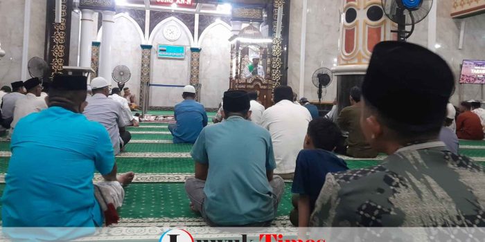 Dari Niat Hingga Berangkat Haji: Kisah Nenek 95 Tahun Menginspirasi Jamaah di Masjid Agung Luwuk