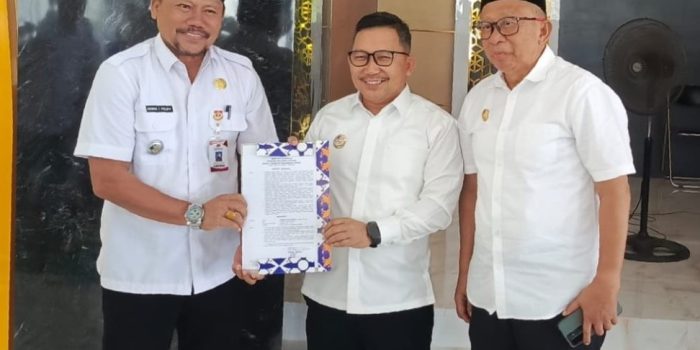 Ditunjuk Plt Kadis Peternakan Banggai, Penekanan Bupati Amirudin Buat Ridwan Palopa: Jaga Stabilitas Kebutuhan Pangan Jelang Lebaran