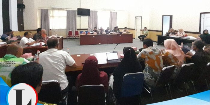 Tenang di Tengah “Tekanan” RDP, Relation Section Head JOB Tomori, Andi Basuki Jawab Semua Pertanyaan DPRD Banggai dan HMI dengan Santun