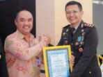 Kapolres Banggai, AKBP Wayan Wayracana Aryawan dan Pelaksana Tugas (Plt) Kepala Inspektorat Daerah Kabupaten Banggai Syafrullah Mambuhu