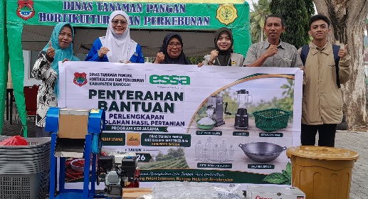 Dorong Kemandirian Petani Nambo, PT Panca Amara Utama dan Dinas TPHP Banggai Serahkan Bantuan Peralatan Olahan Hortikultura