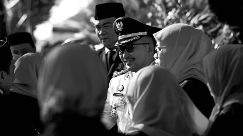 “Terima Kasih Atas Kepercayaannya”: Makna Mendalam di Balik Status Facebook Amirudin