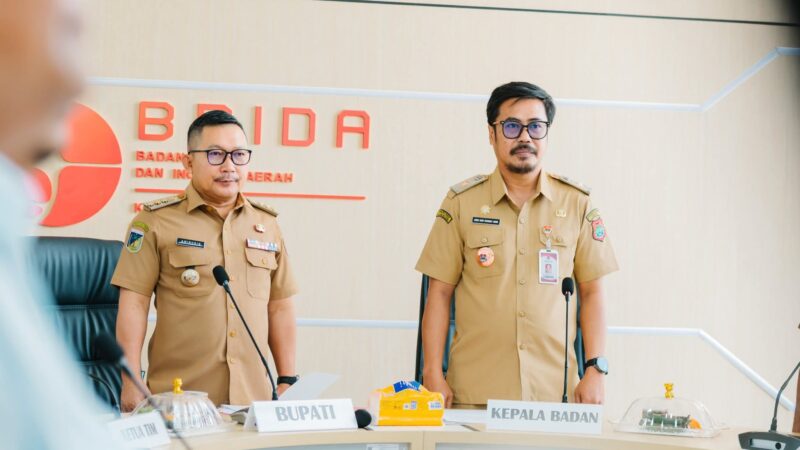 Bupati Amirudin Buka Survei Kepuasan Masyarakat di Tiga OPD Banggai