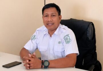 Tak Kenal Medan dan Waktu, Puskesmas Pagimana Jemput Bola Layani Warga di Wilayah Kepulauan
