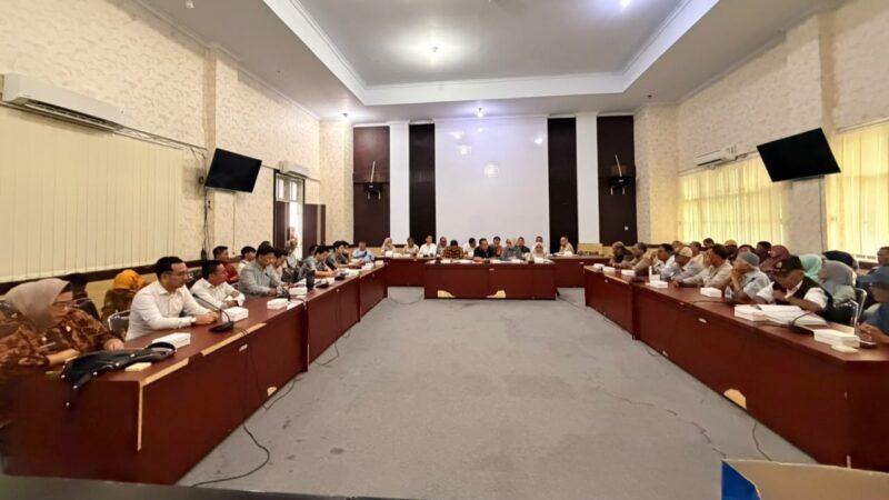 Kantah Banggai Hadiri RDP Lanjutan Gabungan Komisi DPRD