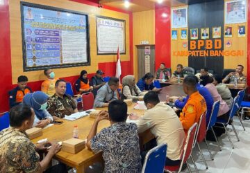 Anak Sekolah Rentan Terdampak Kabut Asap, Pemkab Banggai Pertimbangkan Opsi Libur