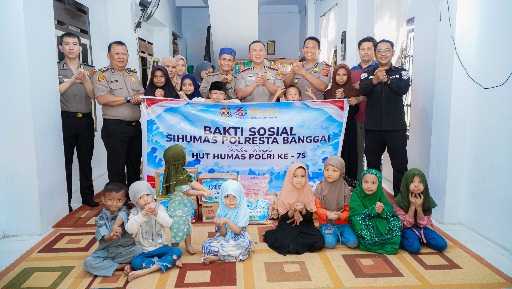 HUT Humas Polri ke-75, Kapolresta Banggai Berbagi Sembako di Dua Panti Asuhan di Luwuk