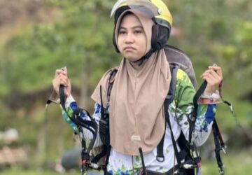Mantan Atlet Karate Banting Setir ke Paralayang, Eulistina Djanun Siap Harumkan Nama Banggai di Porprov-X Sulteng