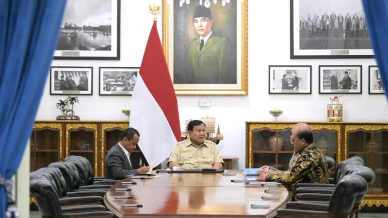 Proyeksi Istana “Aman” di Tengah Krisis, Kala Laporan Mentereng Pemerintah Berbenturan dengan Jeritan Netizen