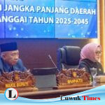 Furqanuddin Sampaikan Nota Pengantar Raperda RPJPD Banggai 2025-2045 di Paripurna DPRD