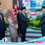 Saripudin Tjatjo Pimpin Sidang Perdana di DPRD Banggai
