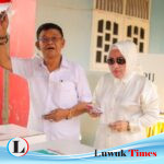 Gubernur Sulteng Rusdy Mastura Mencoblos di TPS 01 Kota Palu
