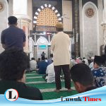 PKL Teluk Lalong Beri Kontribusi Saldo Kas Masjid Agung Annur Luwuk