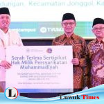 Menteri Nusron Serahkan 212 Sertipikat Tanah Aset Muhammadiyah
