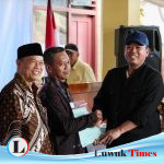 Menteri Nusron Serahkan 811 Sertipikat Konsolidasi Tanah di Parangtritis