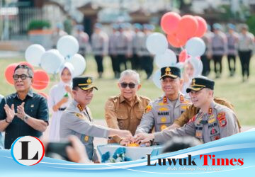 Irjen Pol Nasri Sulaeman Resmikan Polresta Banggai dan Polres Balut di Luwuk