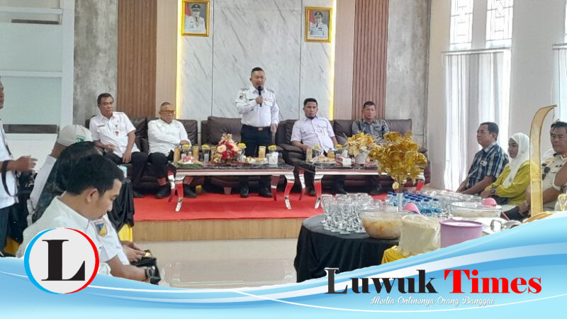 Suasana Haru di Ujung Pengabdian 29 Tahun: Catatan Perpisahan Agus Gunadi dan Yusni Monggesang serta Syukuran Kadinsos Banggai