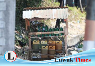 Harga Pertalite di Pagimana Mencekik, Eceran Tembus Rp25 Ribu per Botol