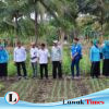 Pemkab Banggai dan PT PAU Dorong Kemandirian Tani lewat Sekolah Lapang Hortikultura
