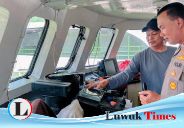 Sapaan Hangat di Geladak Kapal, Saat Kapolresta Banggai Hendri Yulianto Memastikan Tiap Jiwa Berlayar Selamat