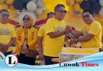 Lewat Potongan Kue Ulang Tahun ke 62, Potret Kehangatan dan Soliditas Keluarga Besar Golkar Banggai