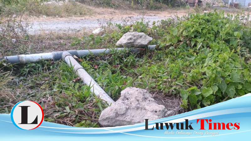 Dua Puluh Ribu Rupiah dan Pipa Plastik yang Menanti Air di Desa Tontouan Luwuk