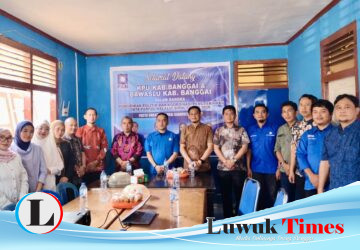 Kunjungi Rumah Biru, KPU dan Bawaslu Banggai Apresiasi Komitmen Tertib Administrasi PAN